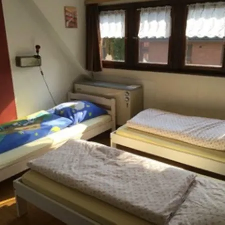 Haus Ruebezahl شقة Helminghausen