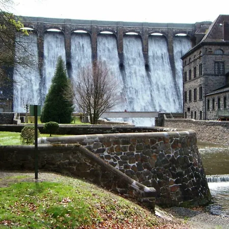 شقة Haus Ruebezahl *